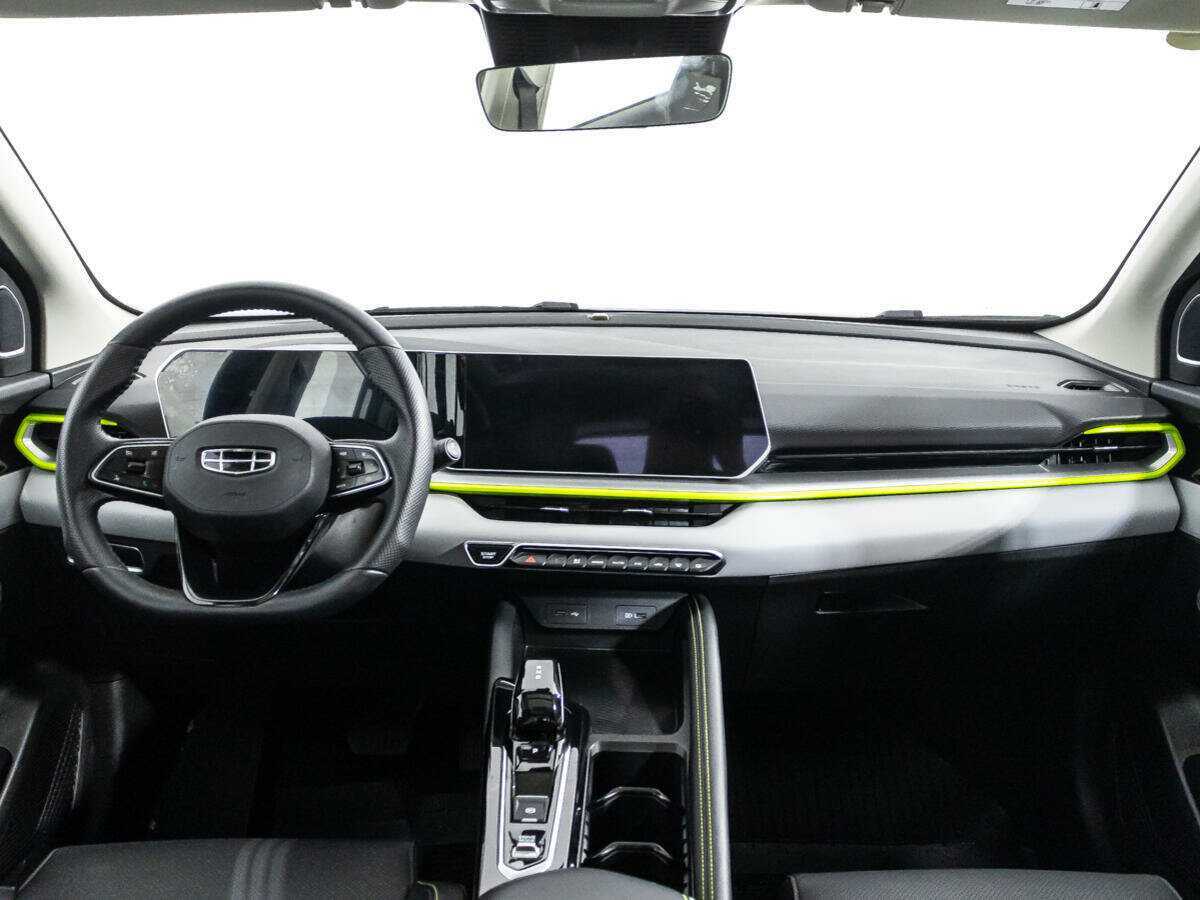Geely Coolray 2023 года с пробегом. Фото: #12