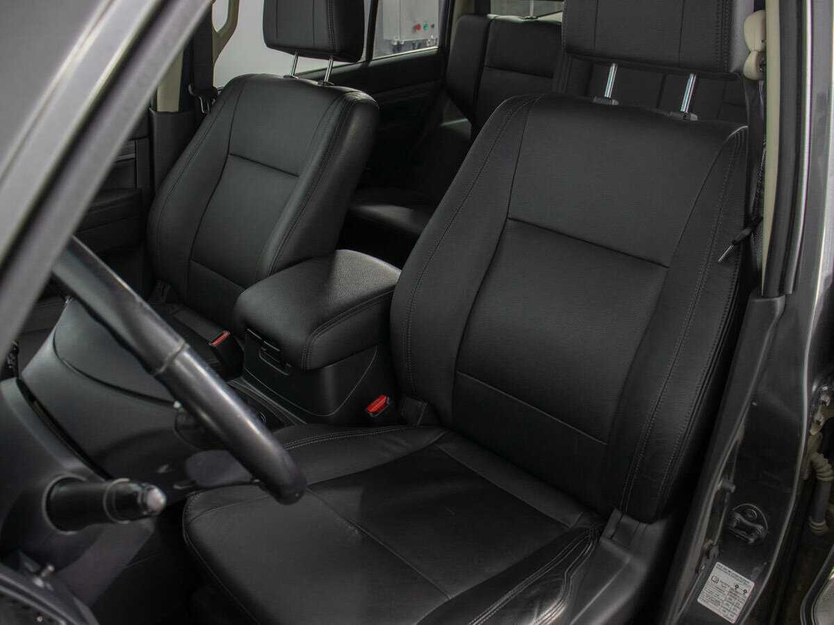 Mitsubishi Pajero 2017 года с пробегом. Фото: #11