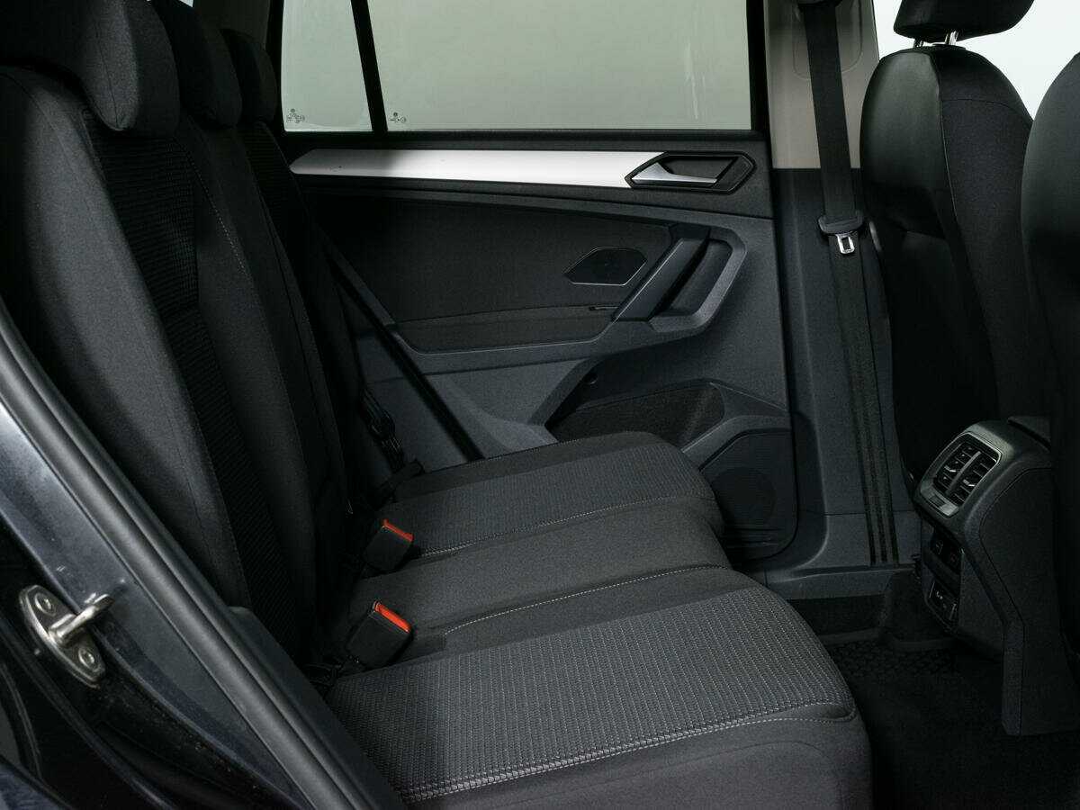 Volkswagen Tiguan 2020 года с пробегом. Фото: #10