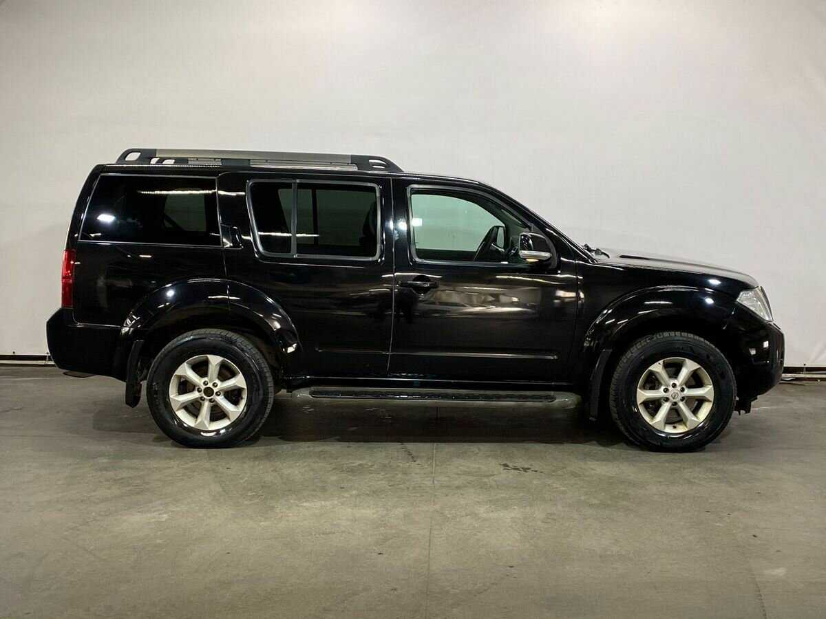 Nissan Pathfinder 2012 года с пробегом. Фото: #3