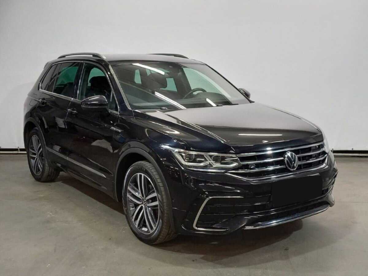 Volkswagen Tiguan 2021 года с пробегом. Фото: #2