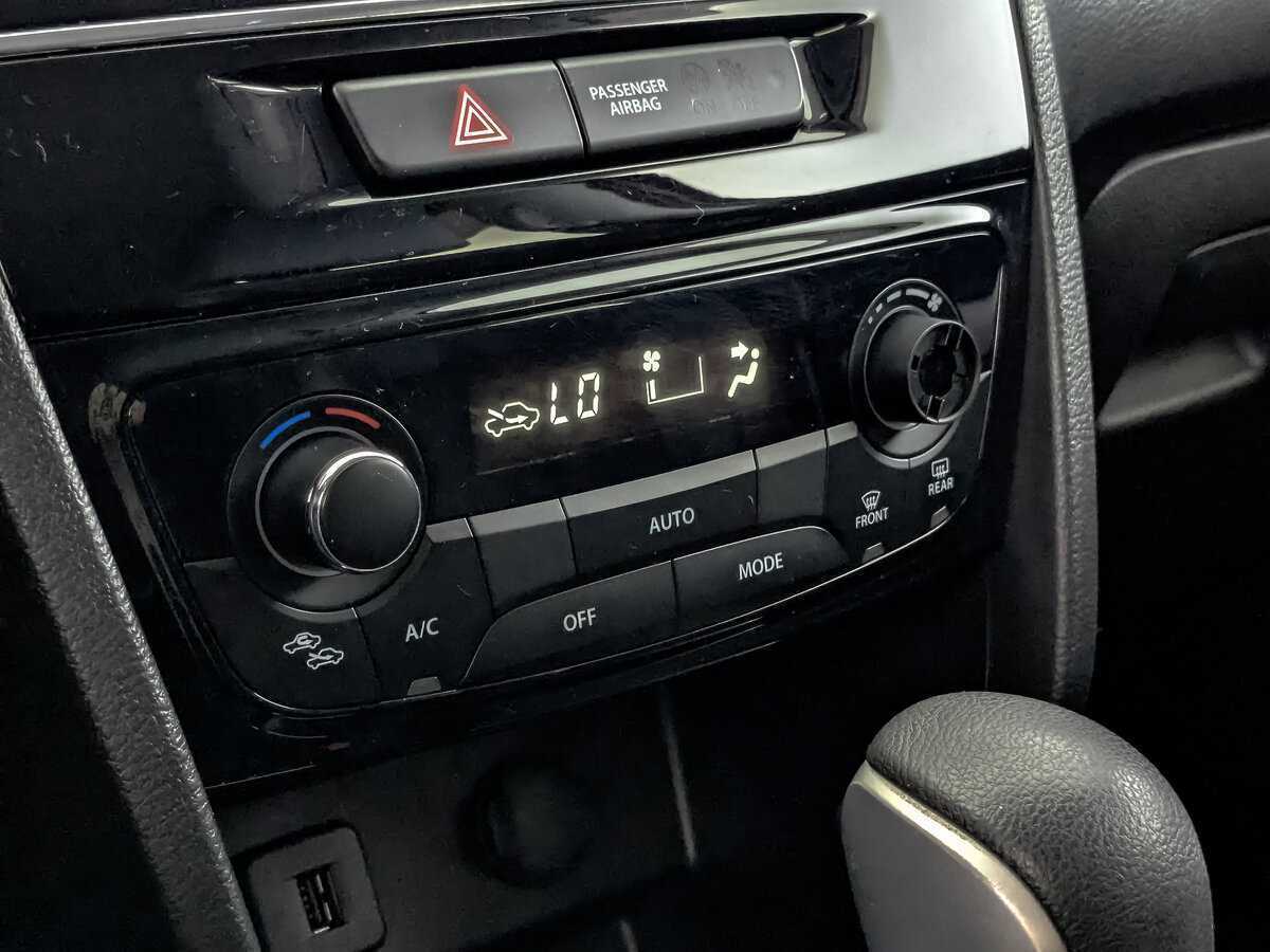 Suzuki Vitara 2016 года с пробегом. Фото: #20