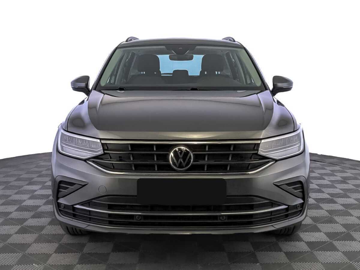 Volkswagen Tiguan 2021 года с пробегом. Фото: #1