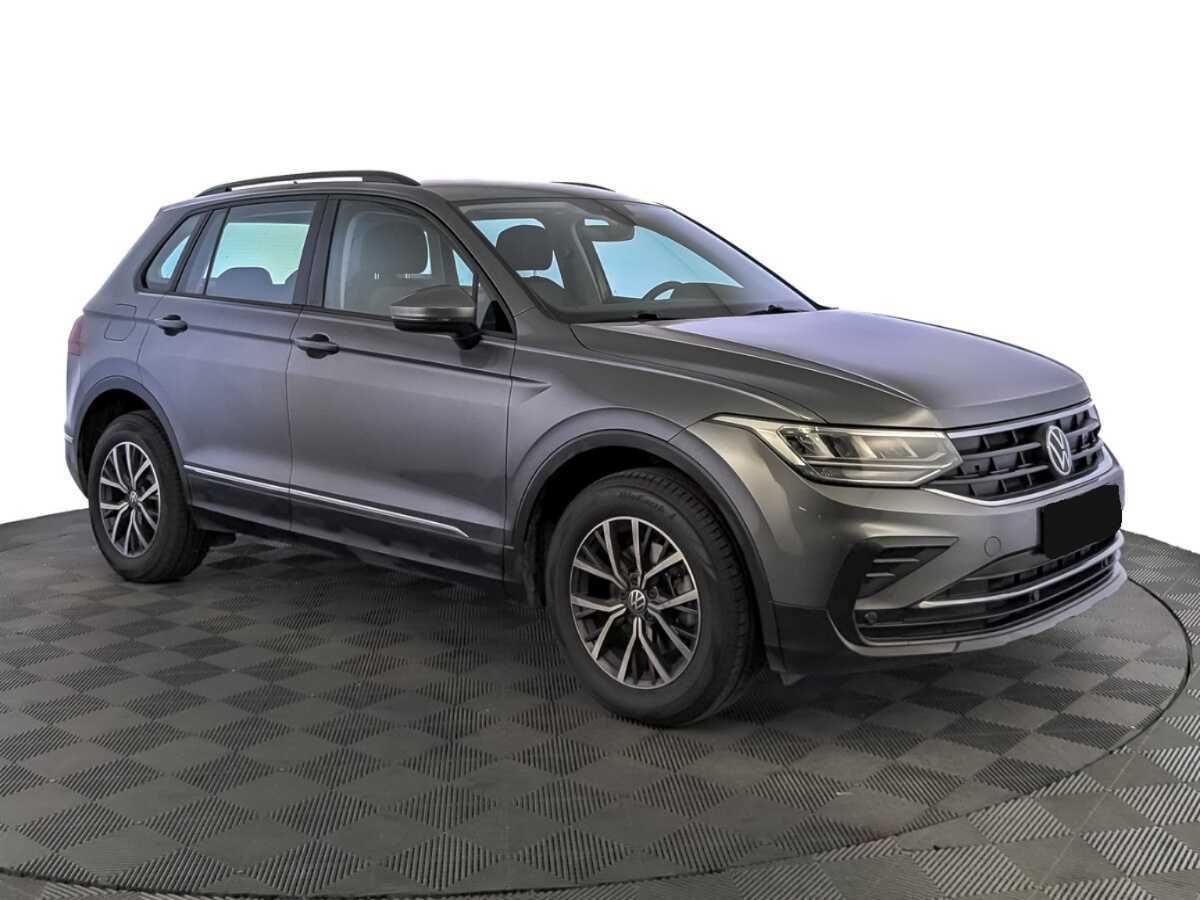 Volkswagen Tiguan 2021 года с пробегом. Фото: #2
