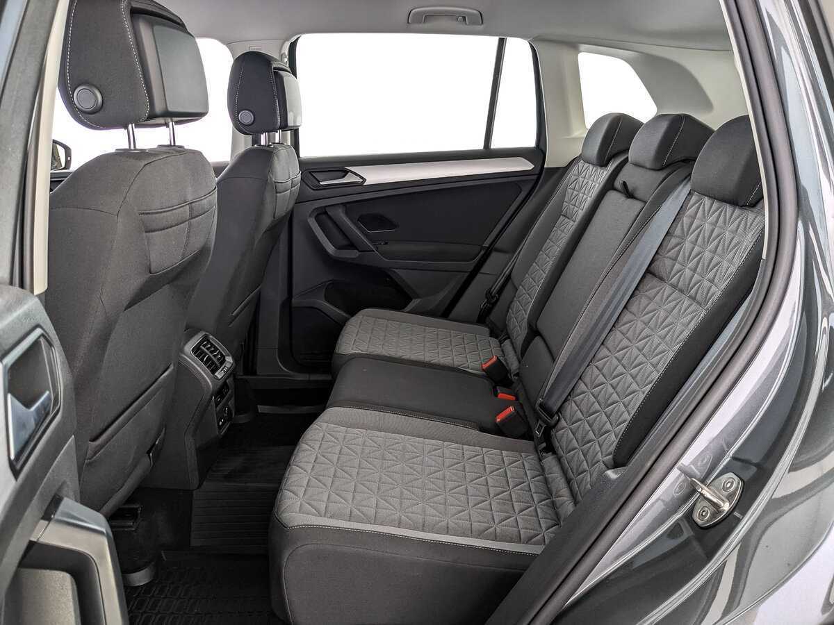 Volkswagen Tiguan 2021 года с пробегом. Фото: #13