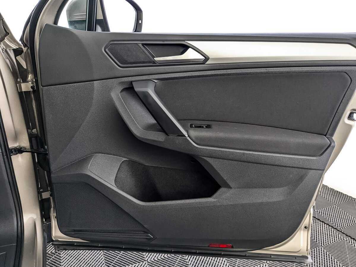 Volkswagen Tiguan 2019 года с пробегом. Фото: #20