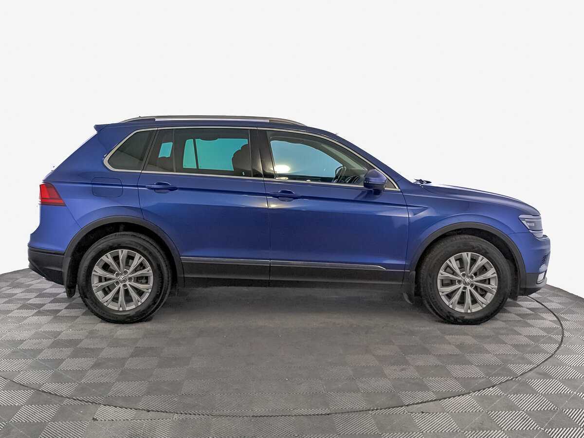 Volkswagen Tiguan 2018 года с пробегом. Фото: #3