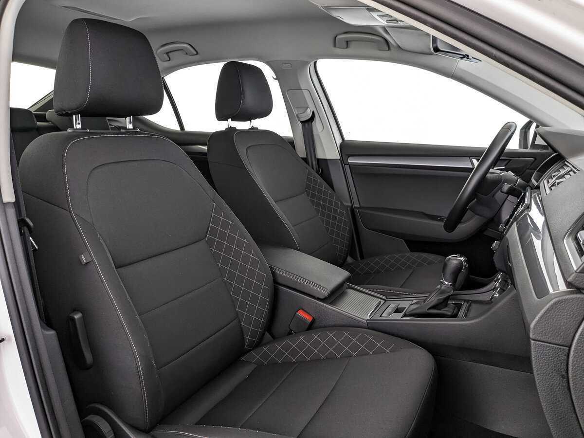 Skoda Superb 2021 года с пробегом. Фото: #19