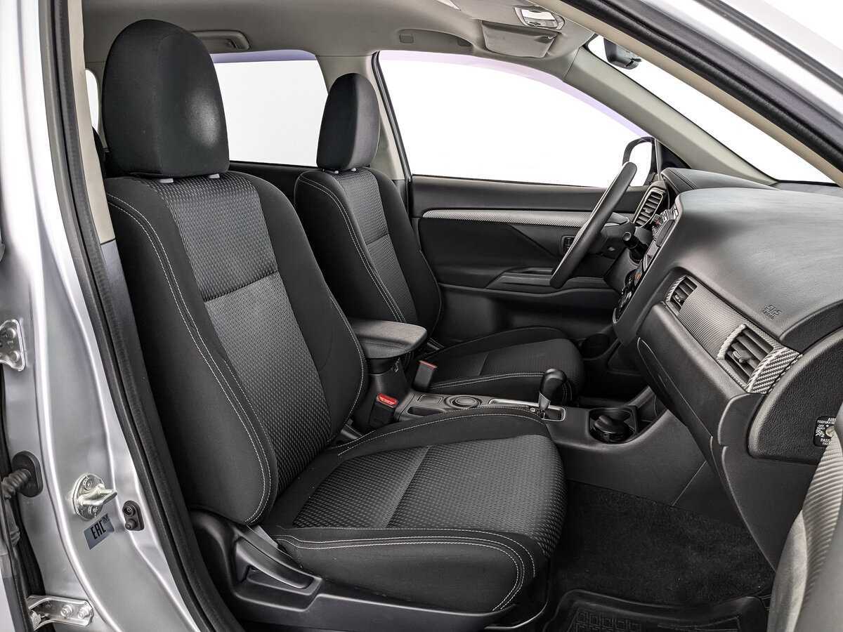 Mitsubishi Outlander 2015 года с пробегом. Фото: #19