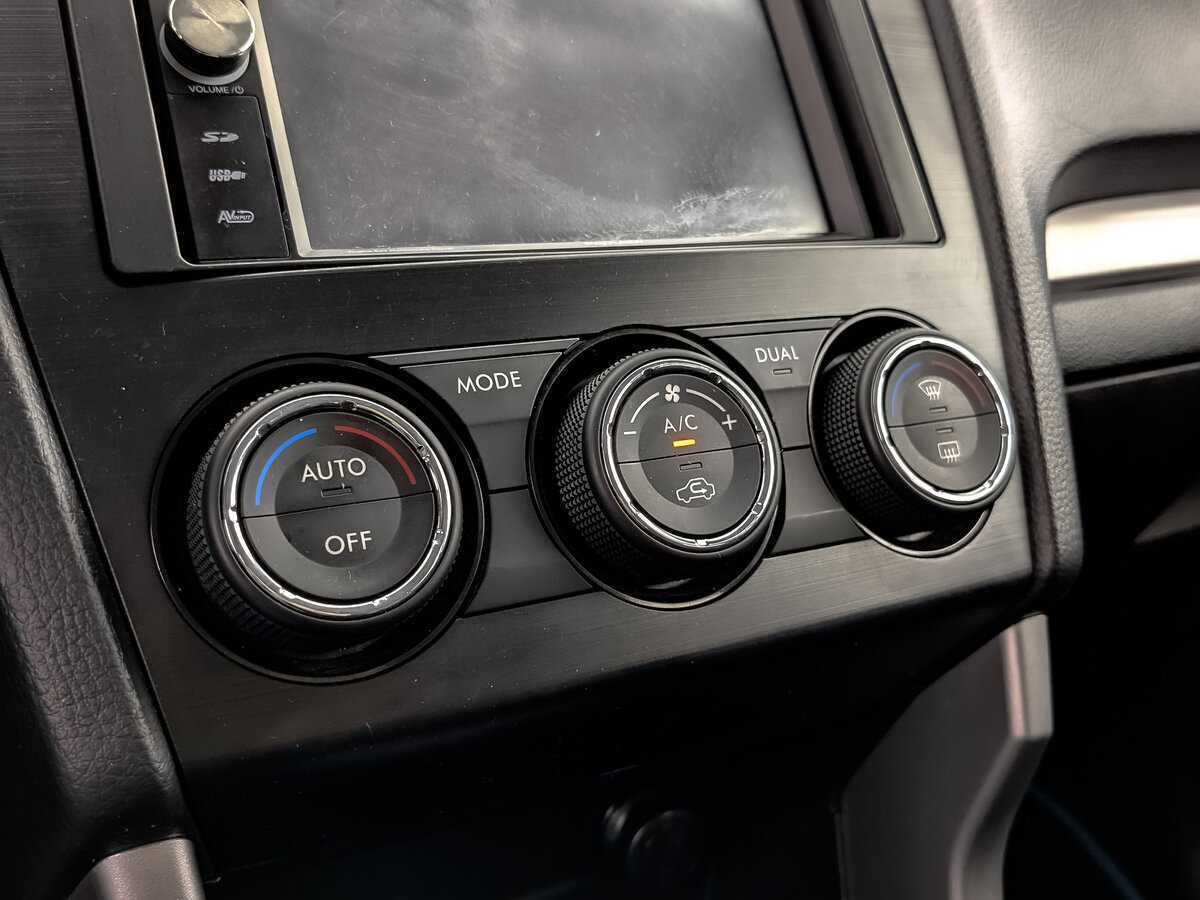 Subaru Forester 2013 года с пробегом. Фото: #21