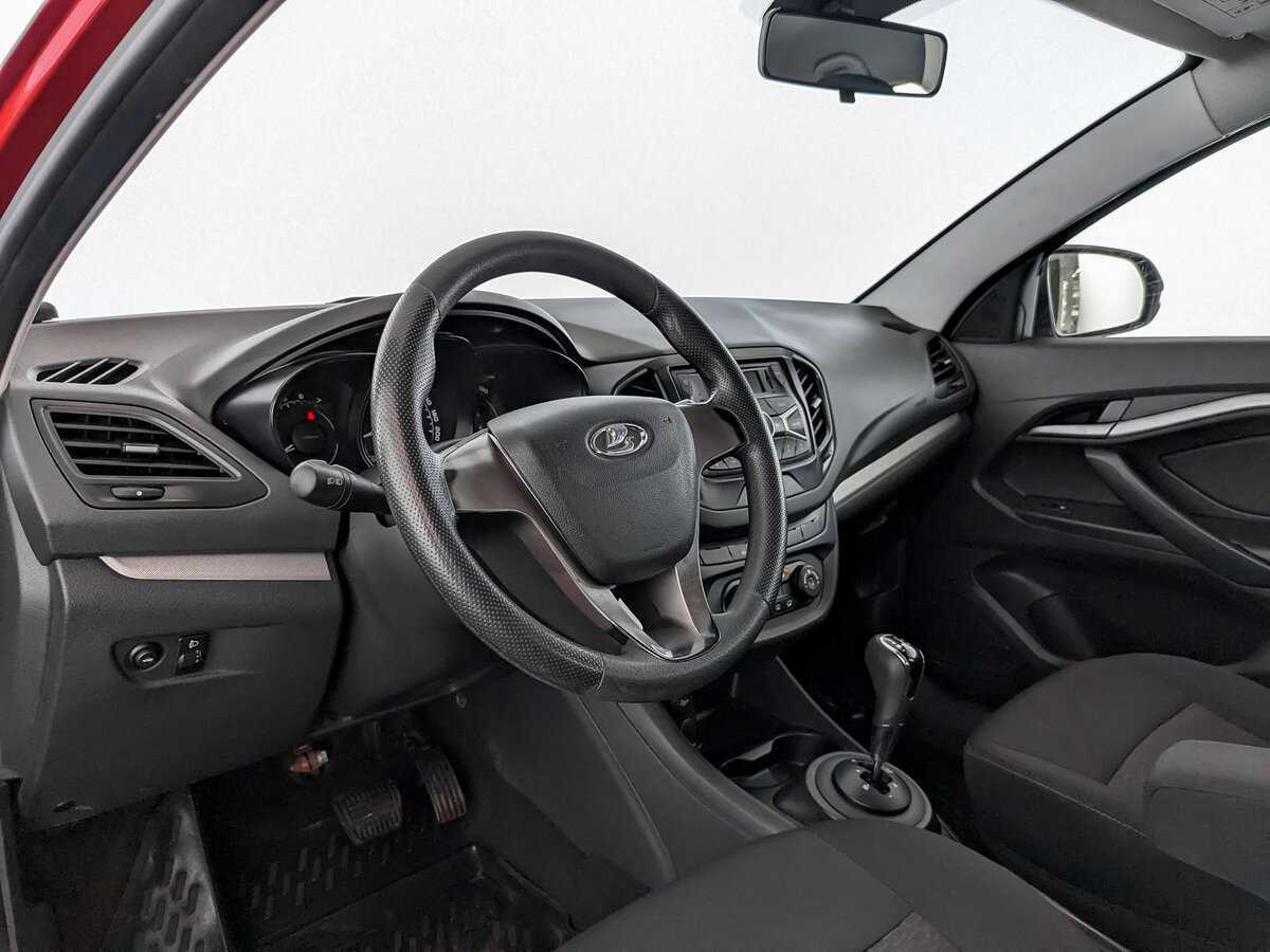 Б/У Лада (ВАЗ) Веста 2016 года. Фото: #13