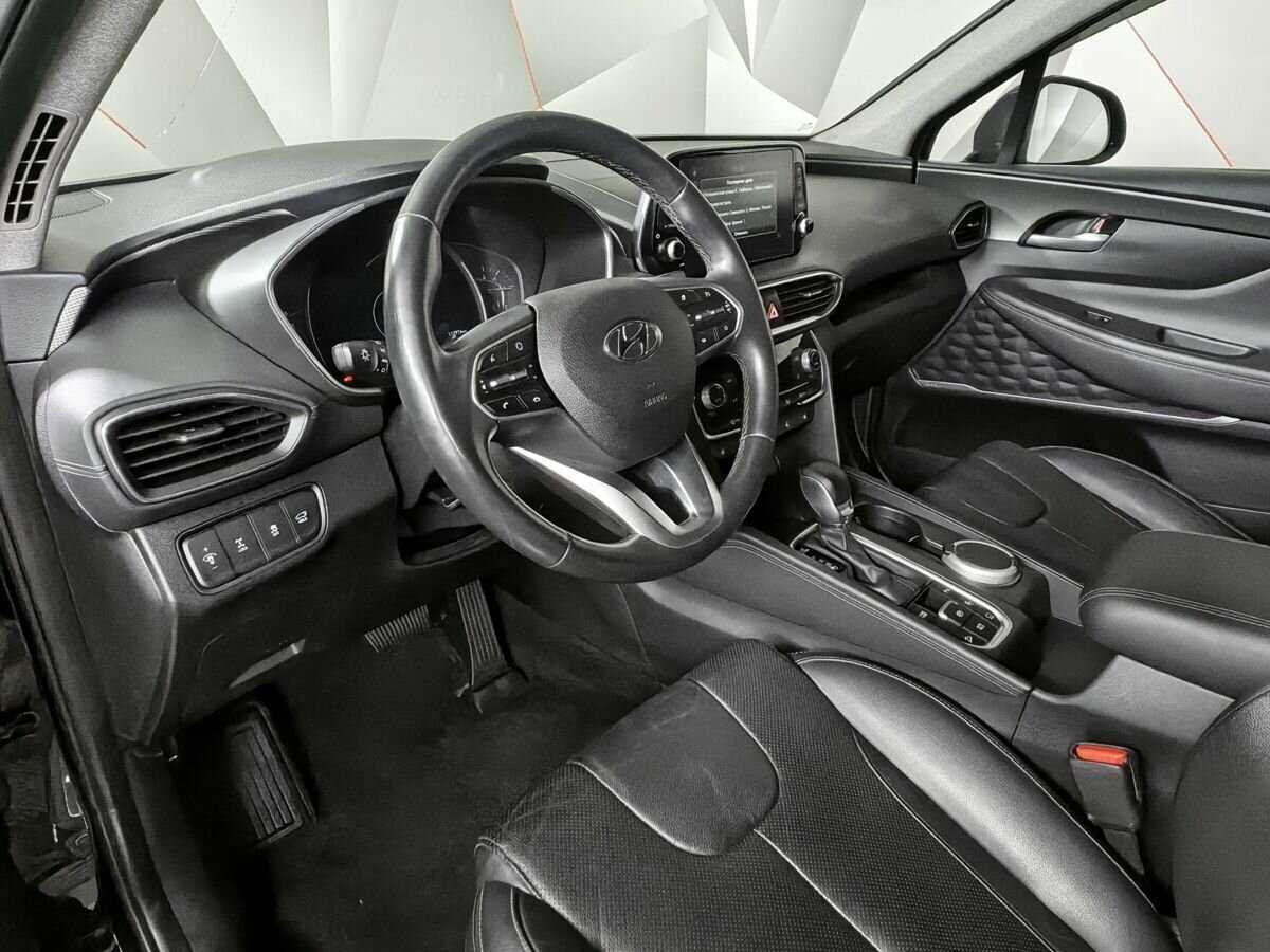Hyundai Santa Fe 2019 года с пробегом. Фото: #11