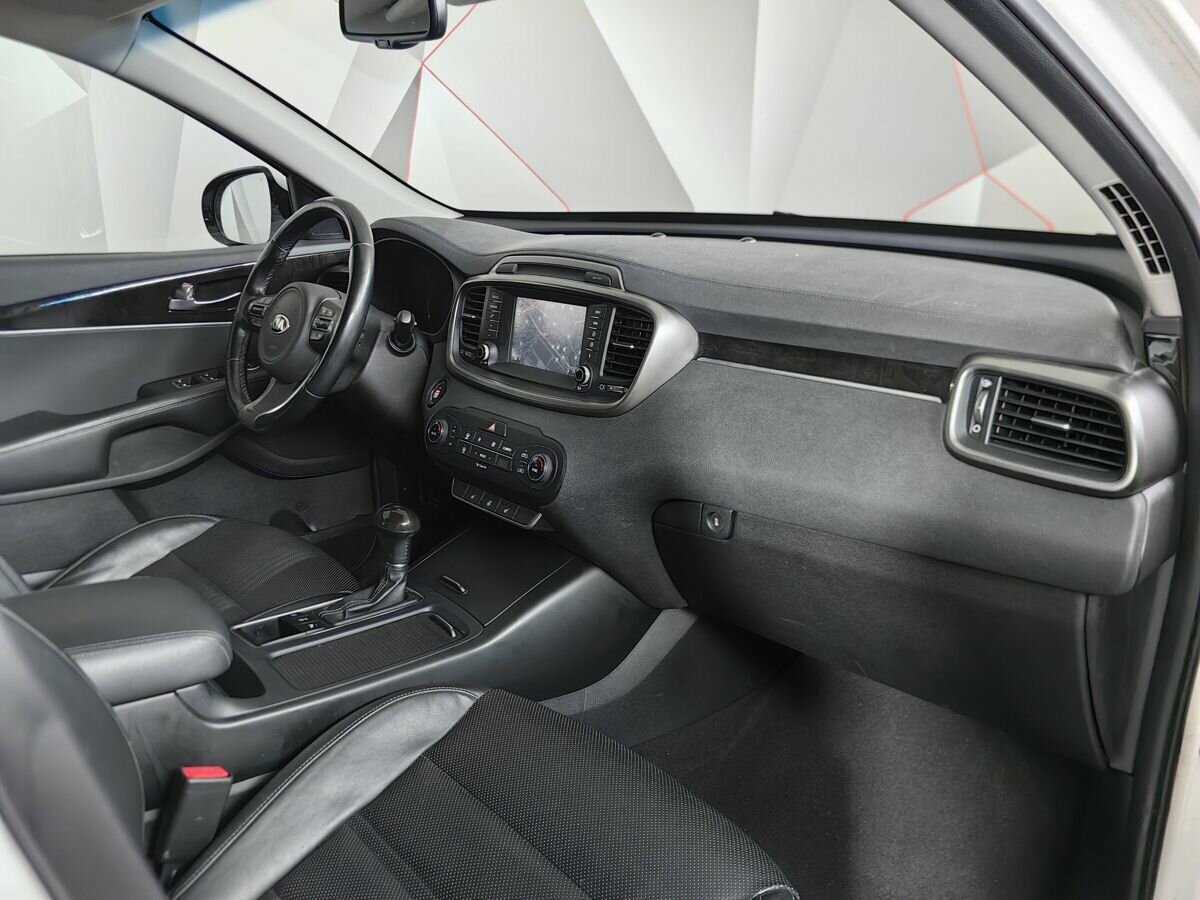 Kia Sorento 2017 года с пробегом. Фото: #8