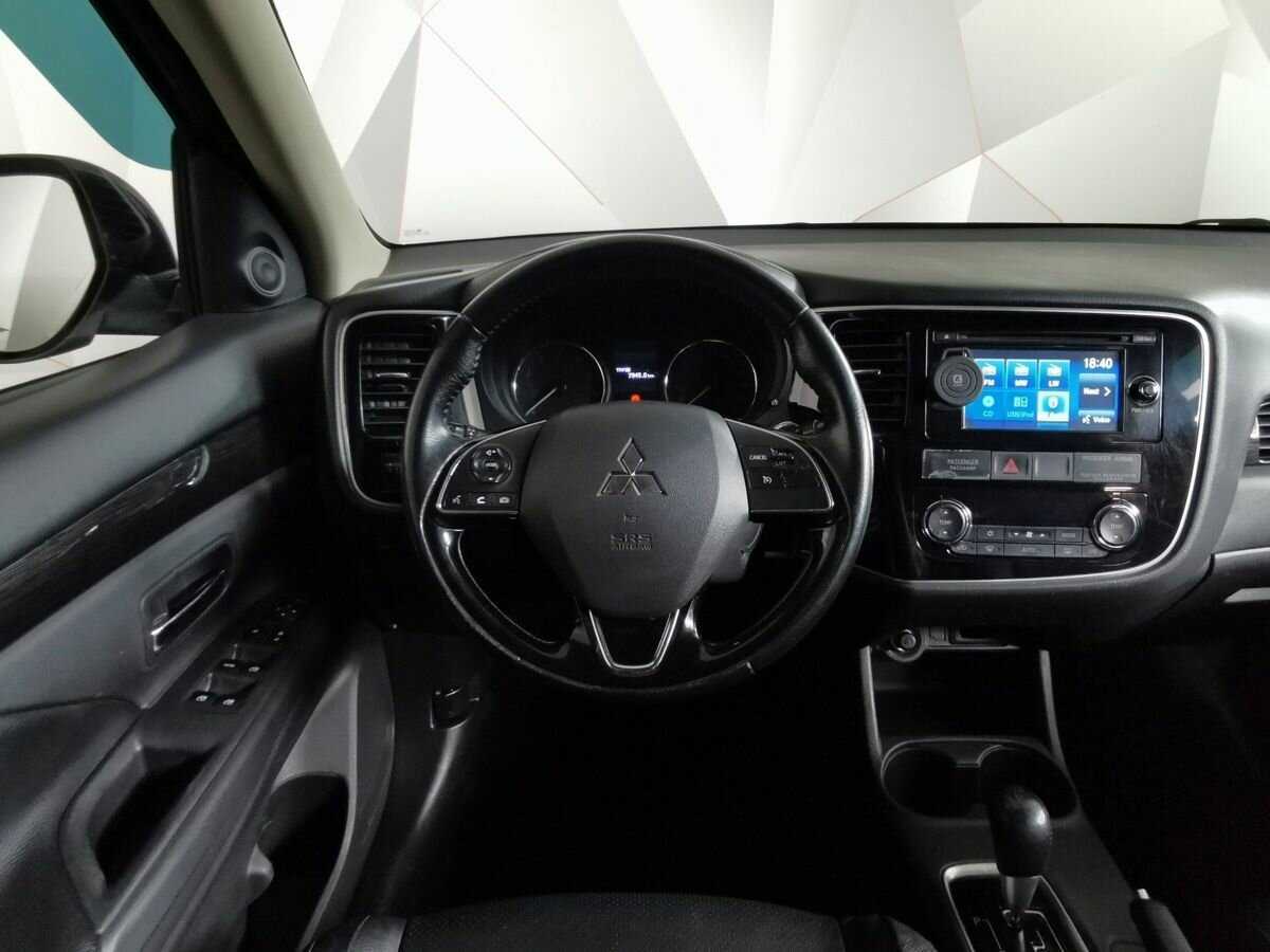 Mitsubishi Outlander 2016 года с пробегом. Фото: #14