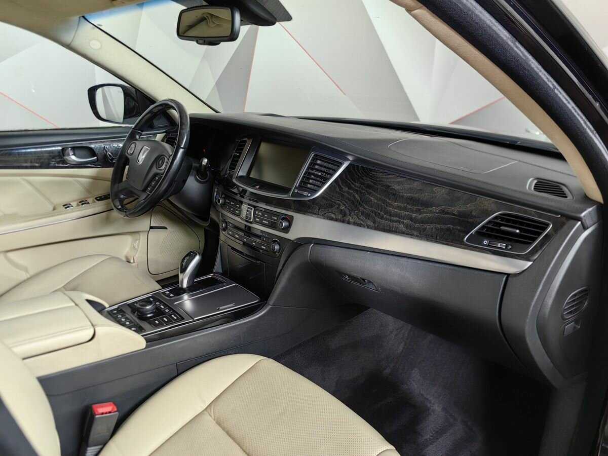 Hyundai Equus 2013 года с пробегом. Фото: #8