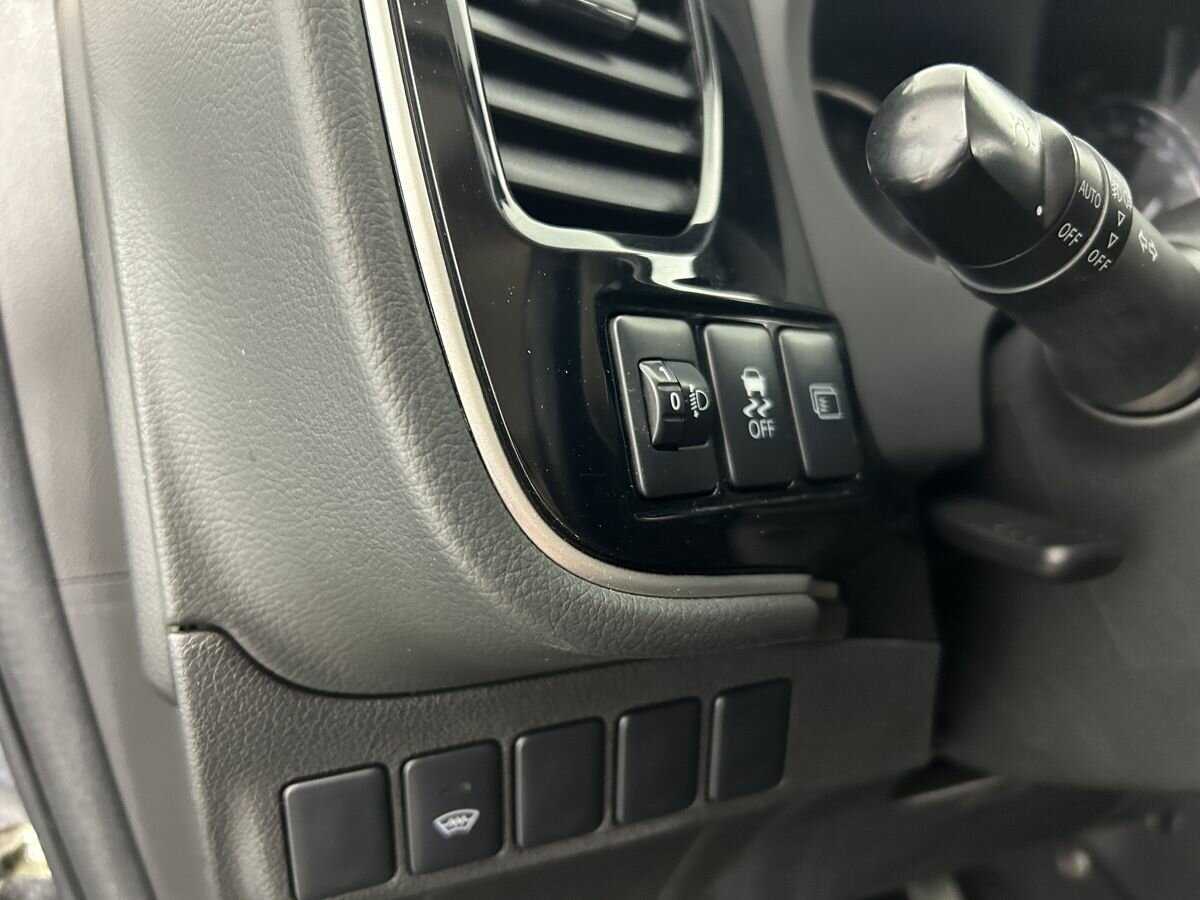 Mitsubishi Outlander 2015 года с пробегом. Фото: #7