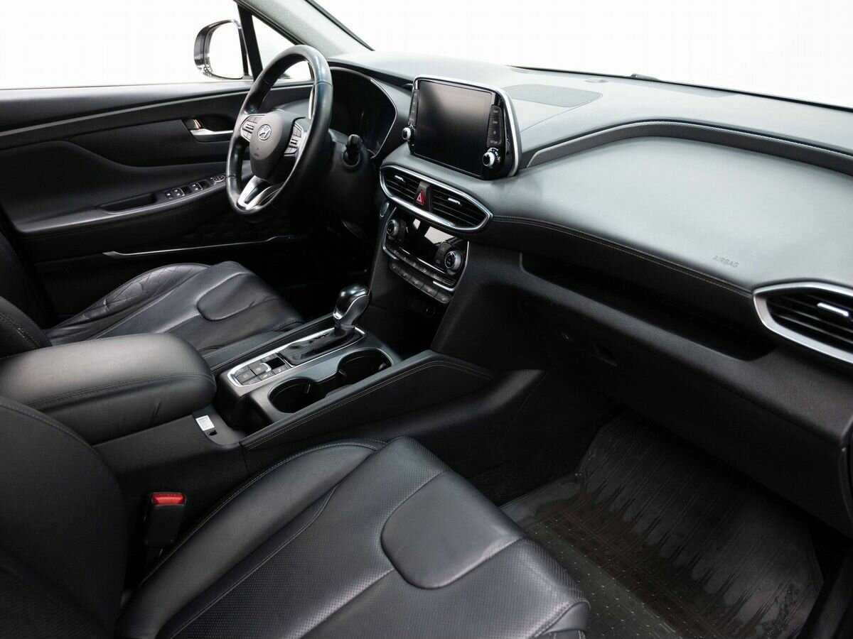 Hyundai Santa Fe 2019 года с пробегом. Фото: #10