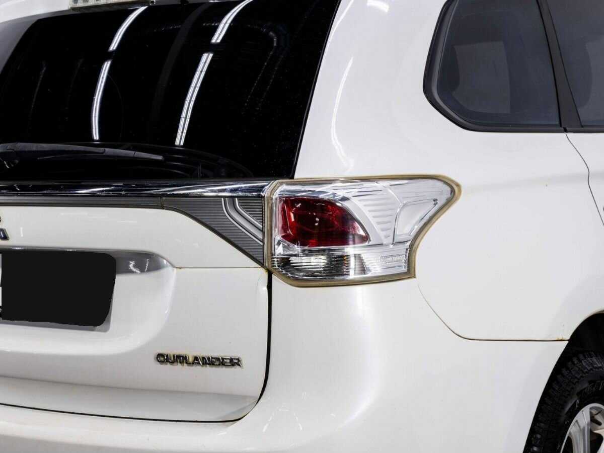 Mitsubishi Outlander 2012 года с пробегом. Фото: #25
