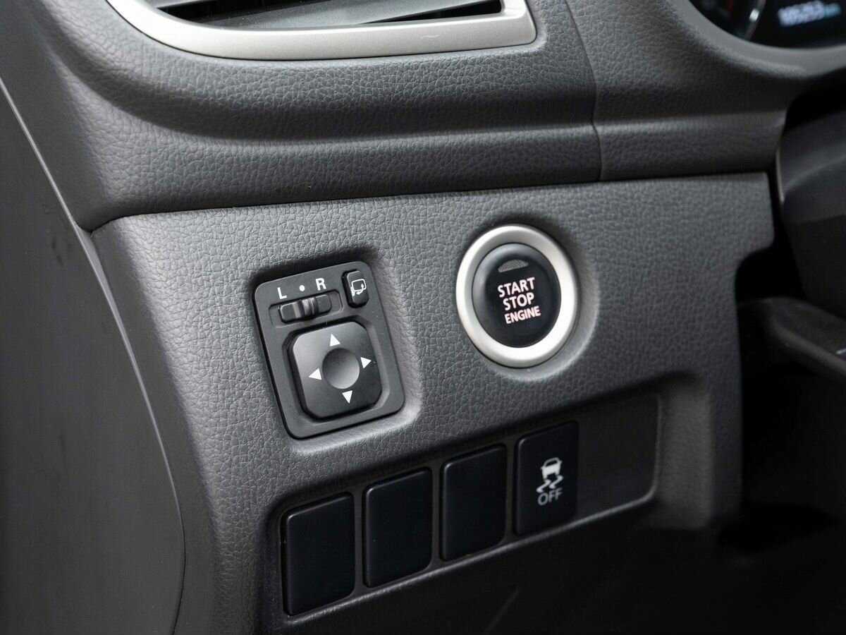 Mitsubishi Pajero Sport 2017 года с пробегом. Фото: #19