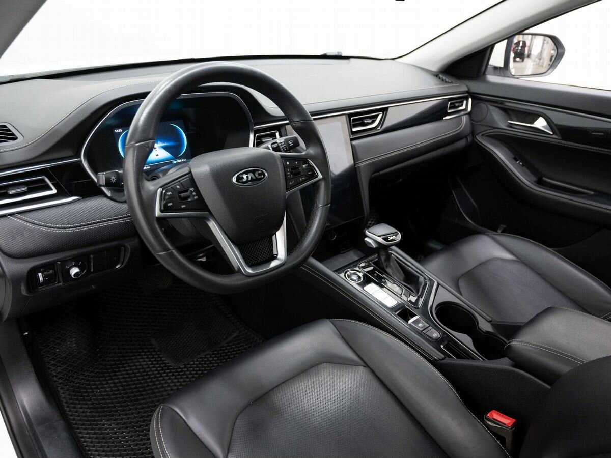 Б/У Джак Джи7 2021 года. Фото: #6