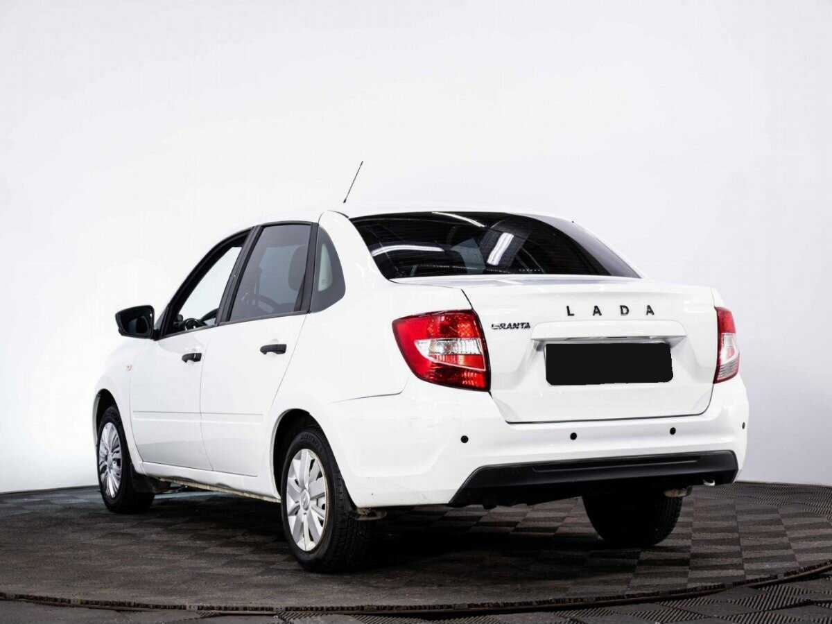 Б/У Лада (ВАЗ) Гранта 2020 года. Фото: #3