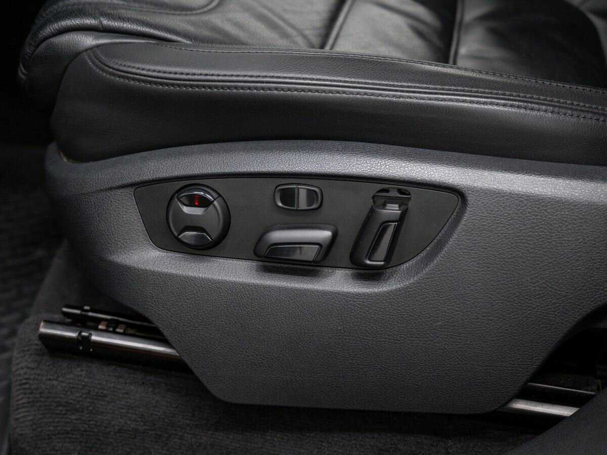 Volkswagen Touareg 2016 года с пробегом. Фото: #15