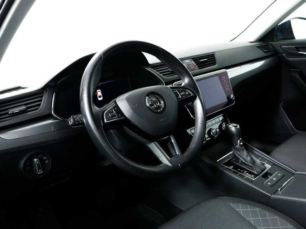 Skoda Superb 2020 года с пробегом. Фото: #12