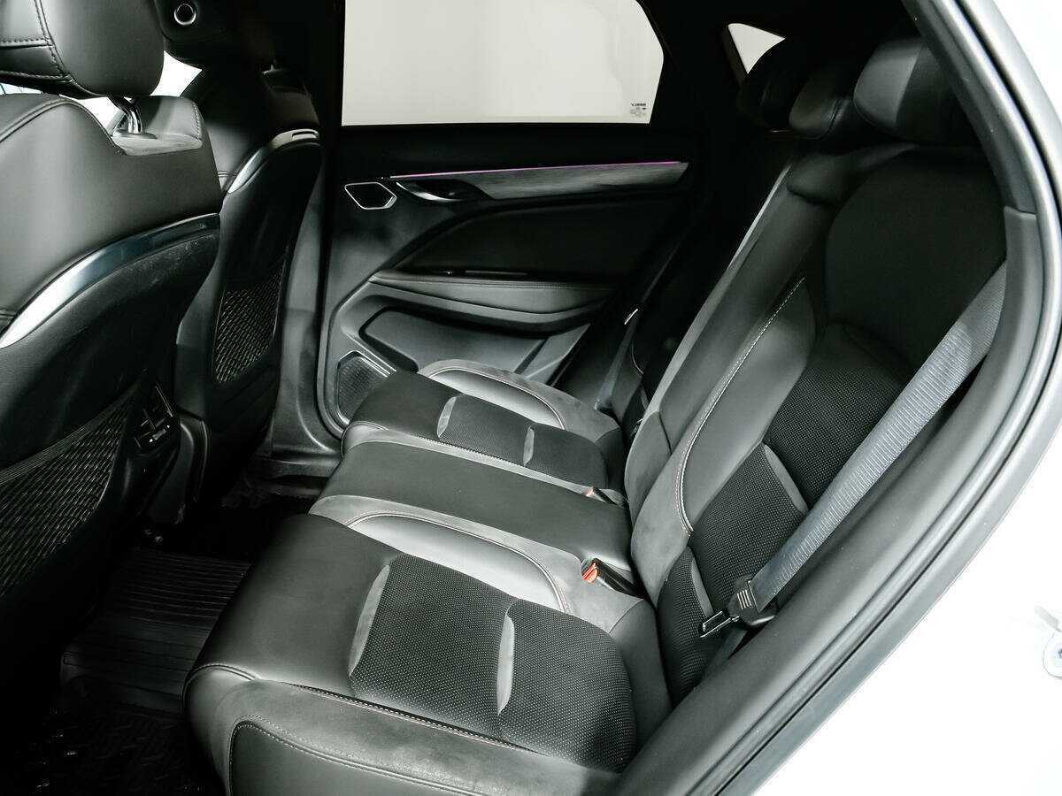 Geely Tugella 2022 года с пробегом. Фото: #11