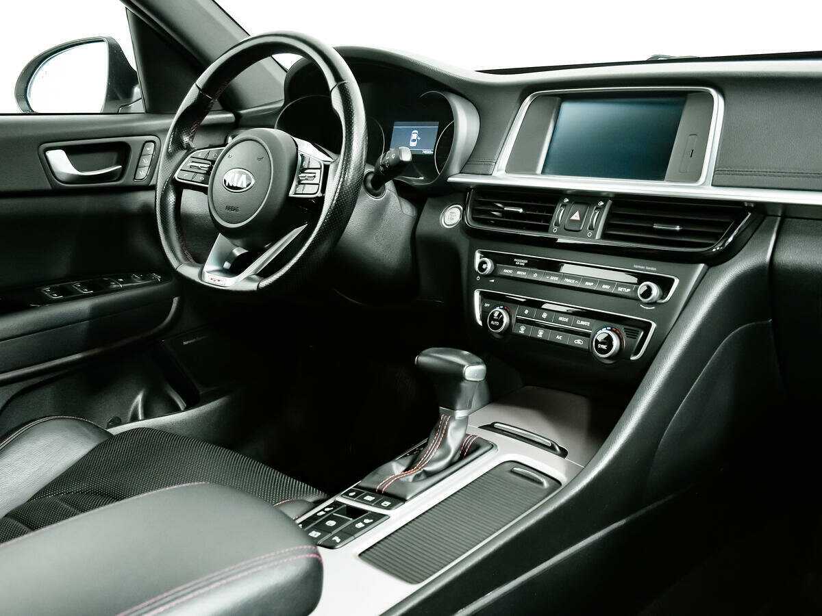 Kia Optima 2018 года с пробегом. Фото: #8