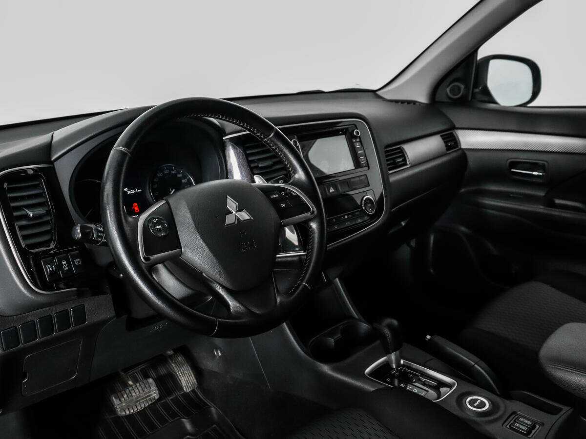 Mitsubishi Outlander 2014 года с пробегом. Фото: #8