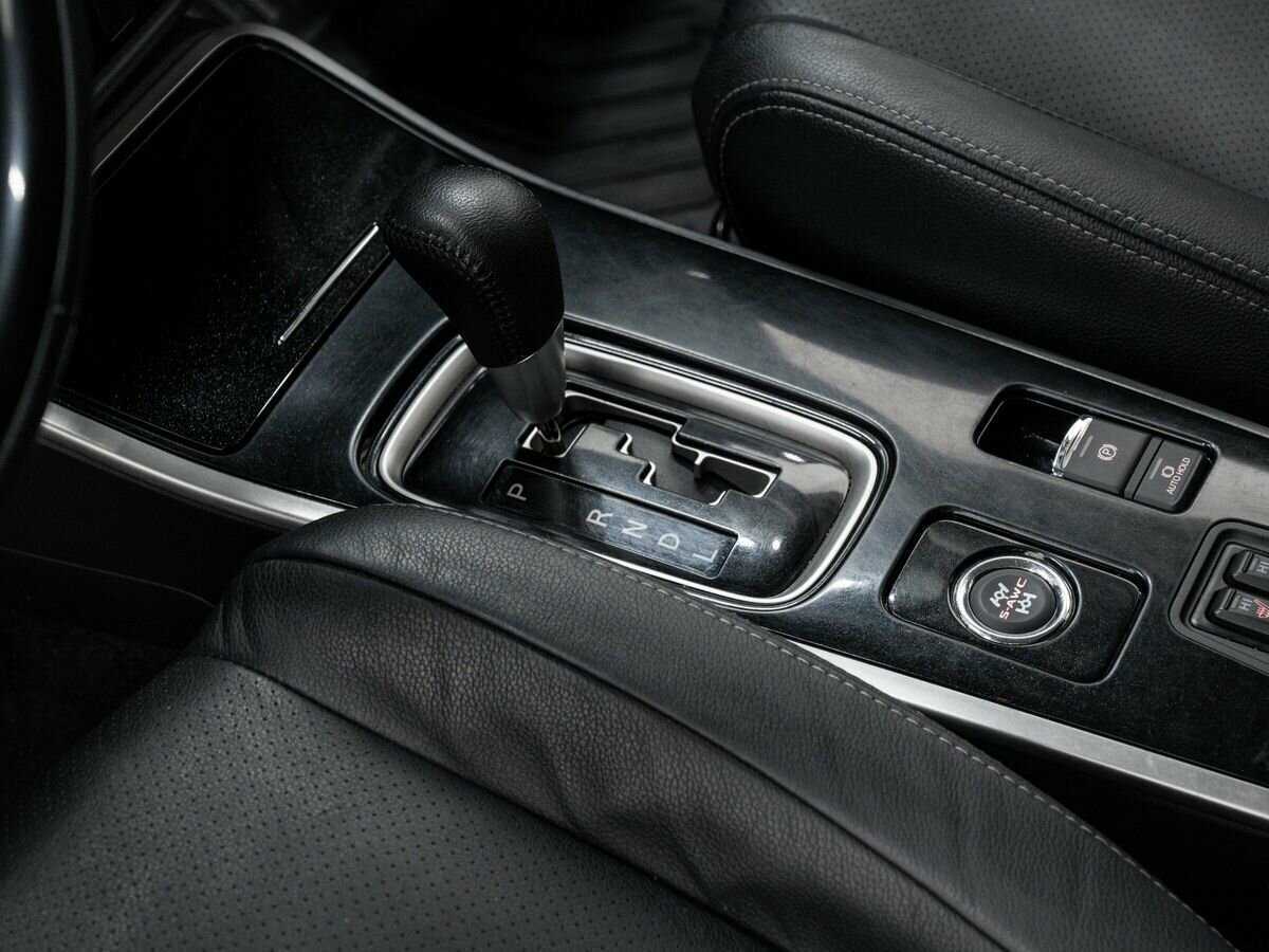 Mitsubishi Outlander 2018 года с пробегом. Фото: #18