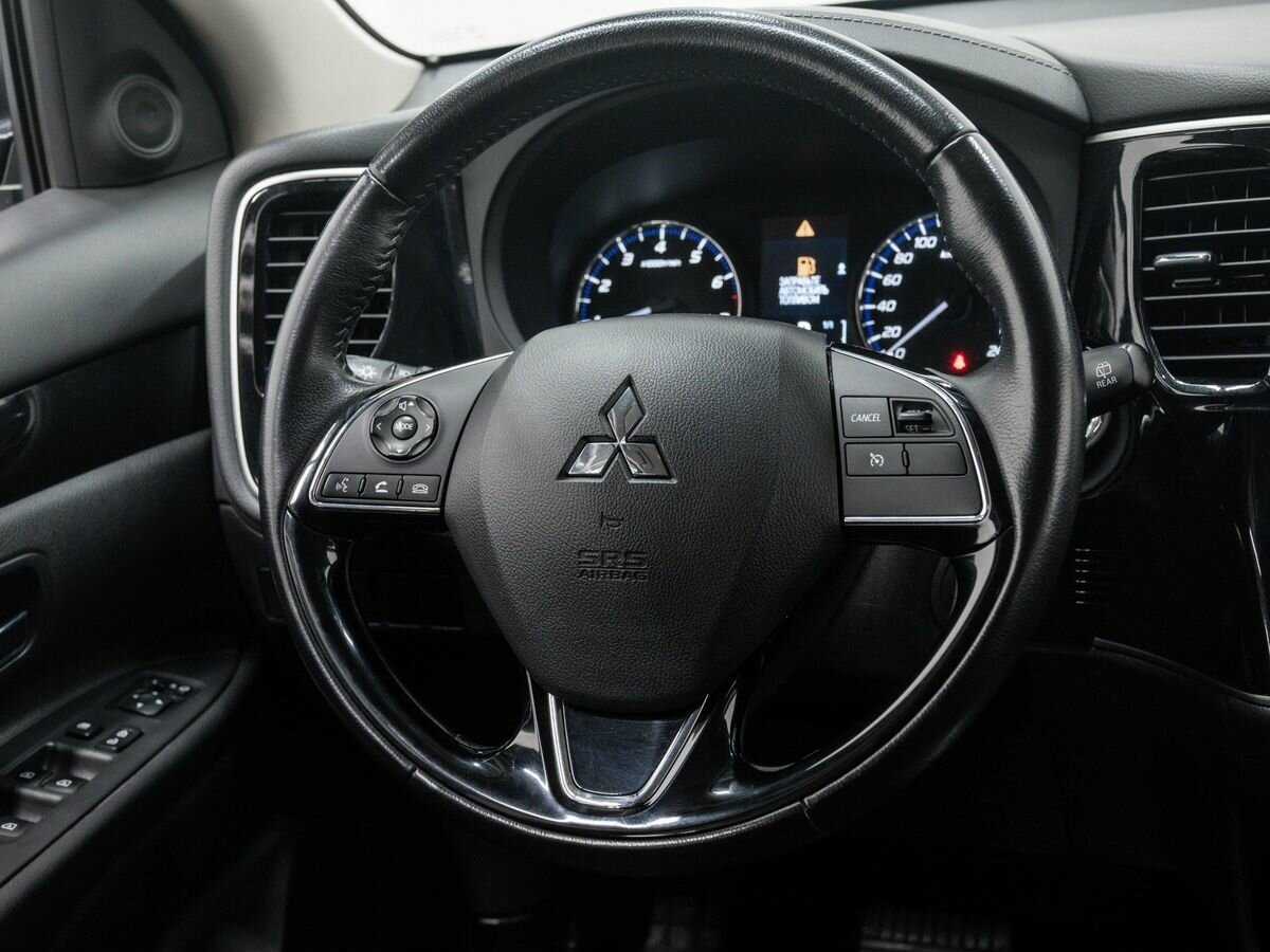 Mitsubishi Outlander 2019 года с пробегом. Фото: #11