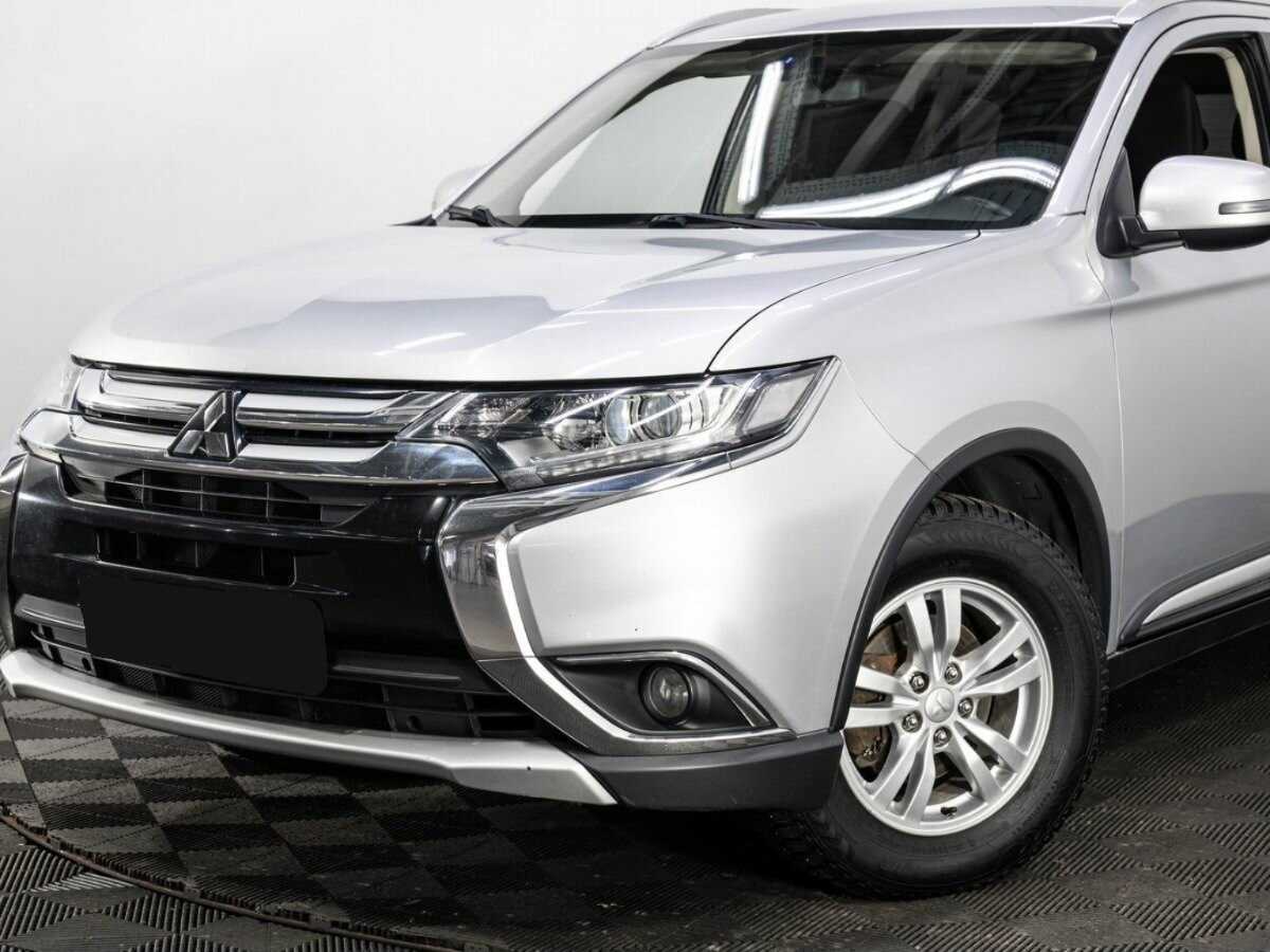 Mitsubishi Outlander 2016 года с пробегом. Фото: #6