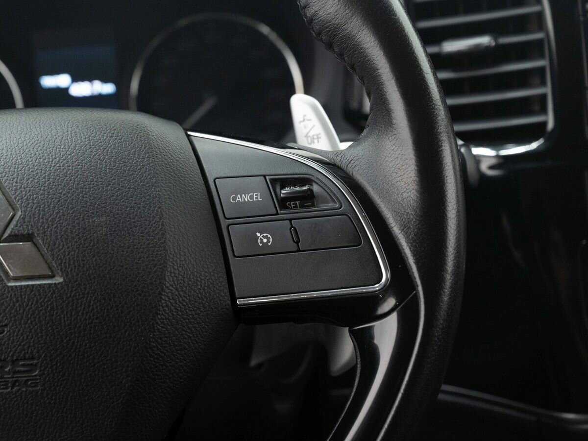 Mitsubishi Outlander 2016 года с пробегом. Фото: #17