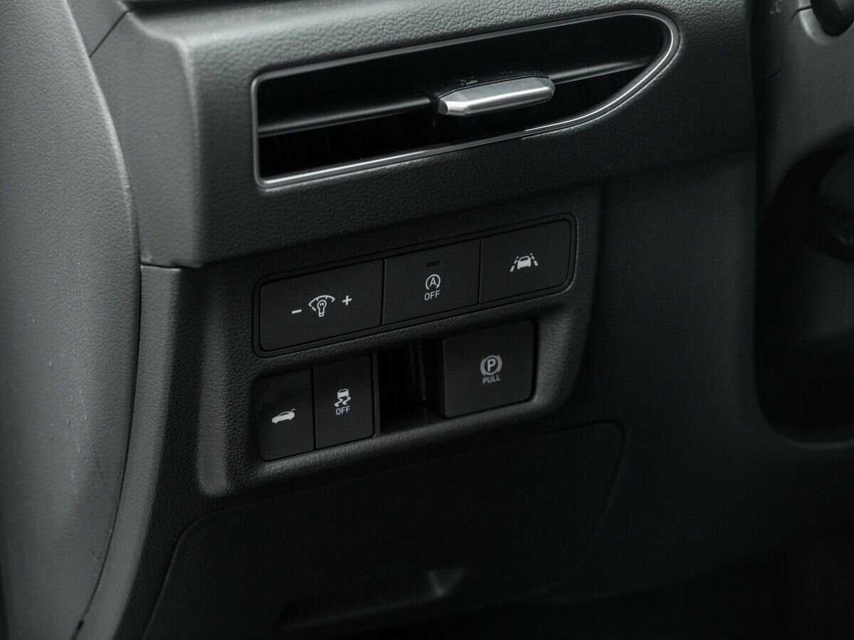 Hyundai Sonata 2019 года с пробегом. Фото: #17