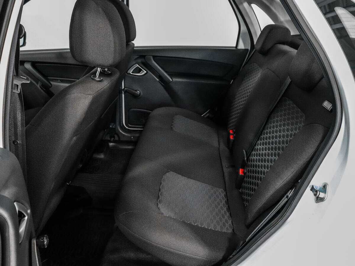 Б/У Лада (ВАЗ) Гранта 2023 года. Фото: #9