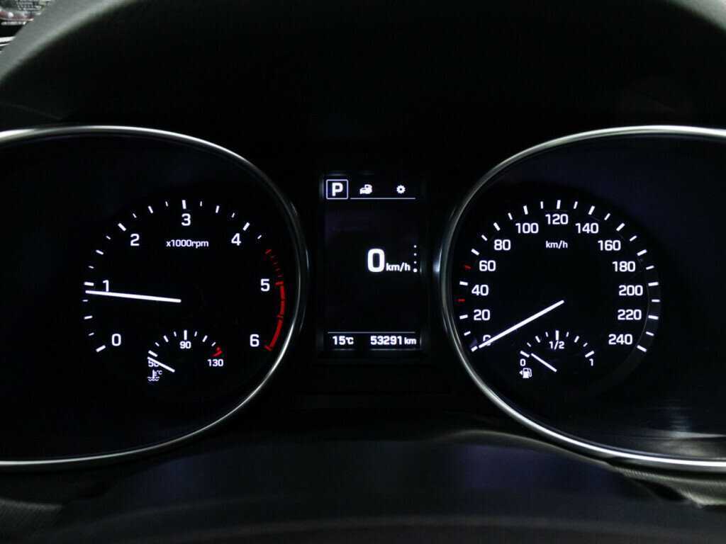 Hyundai Santa Fe 2017 года с пробегом. Фото: #11