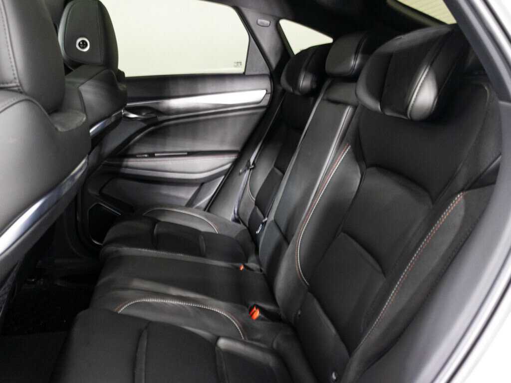 Geely Tugella 2022 года с пробегом. Фото: #9