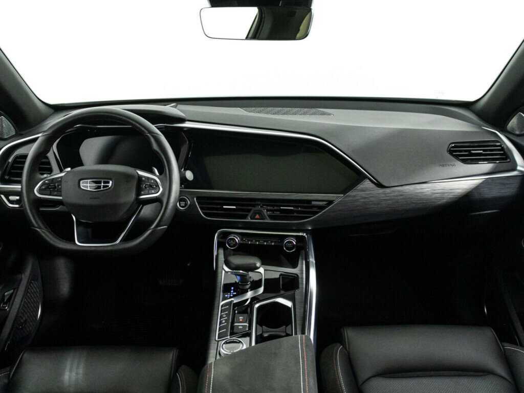 Geely Tugella 2022 года с пробегом. Фото: #12