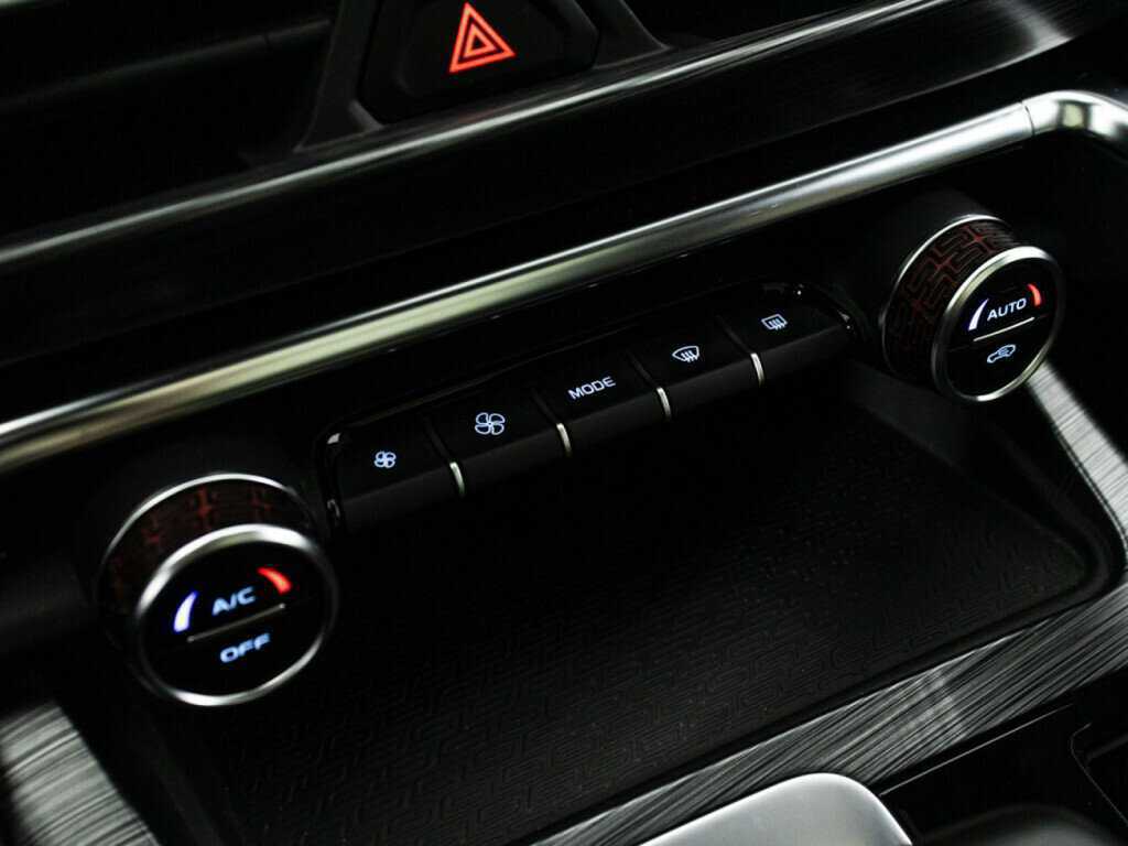 Geely Tugella 2022 года с пробегом. Фото: #16