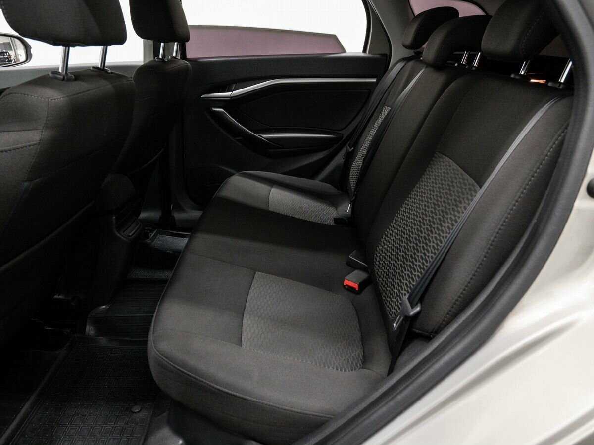 Б/У Лада (ВАЗ) Веста 2019 года. Фото: #12