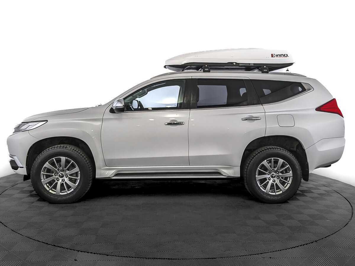 Mitsubishi Pajero Sport 2018 года с пробегом. Фото: #7