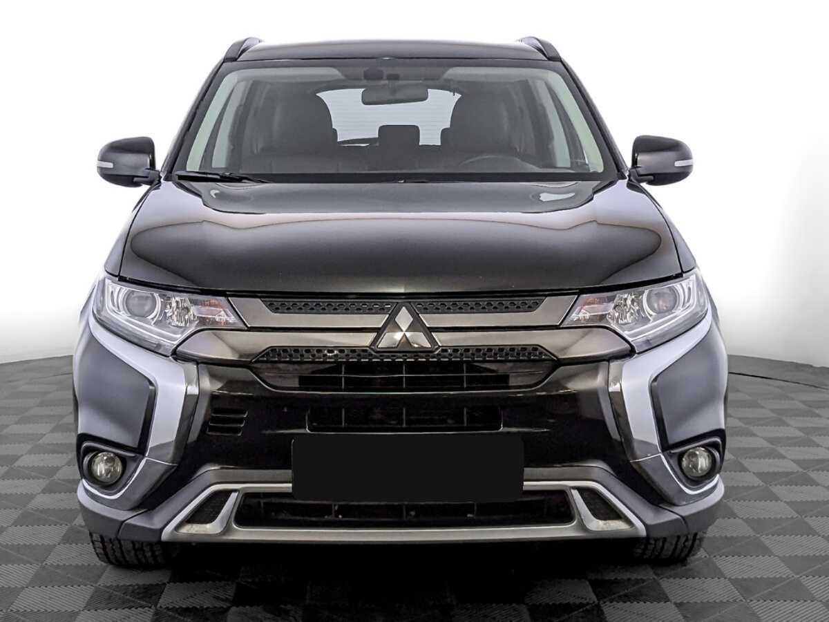 Mitsubishi Outlander 2021 года с пробегом. Фото: #1