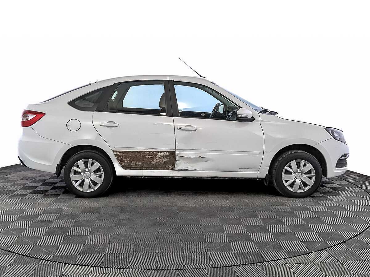 Б/У Лада (ВАЗ) Гранта 2023 года. Фото: #3