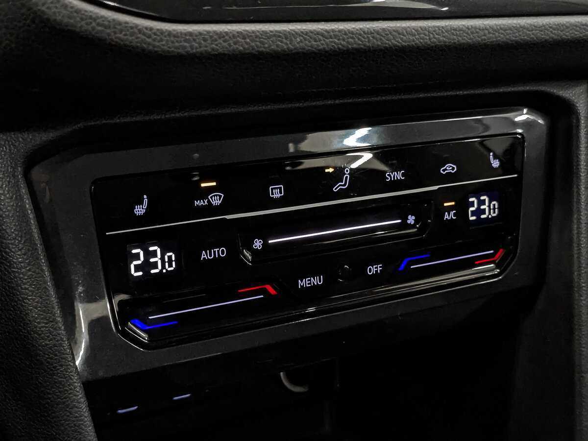 Volkswagen Tiguan 2021 года с пробегом. Фото: #18