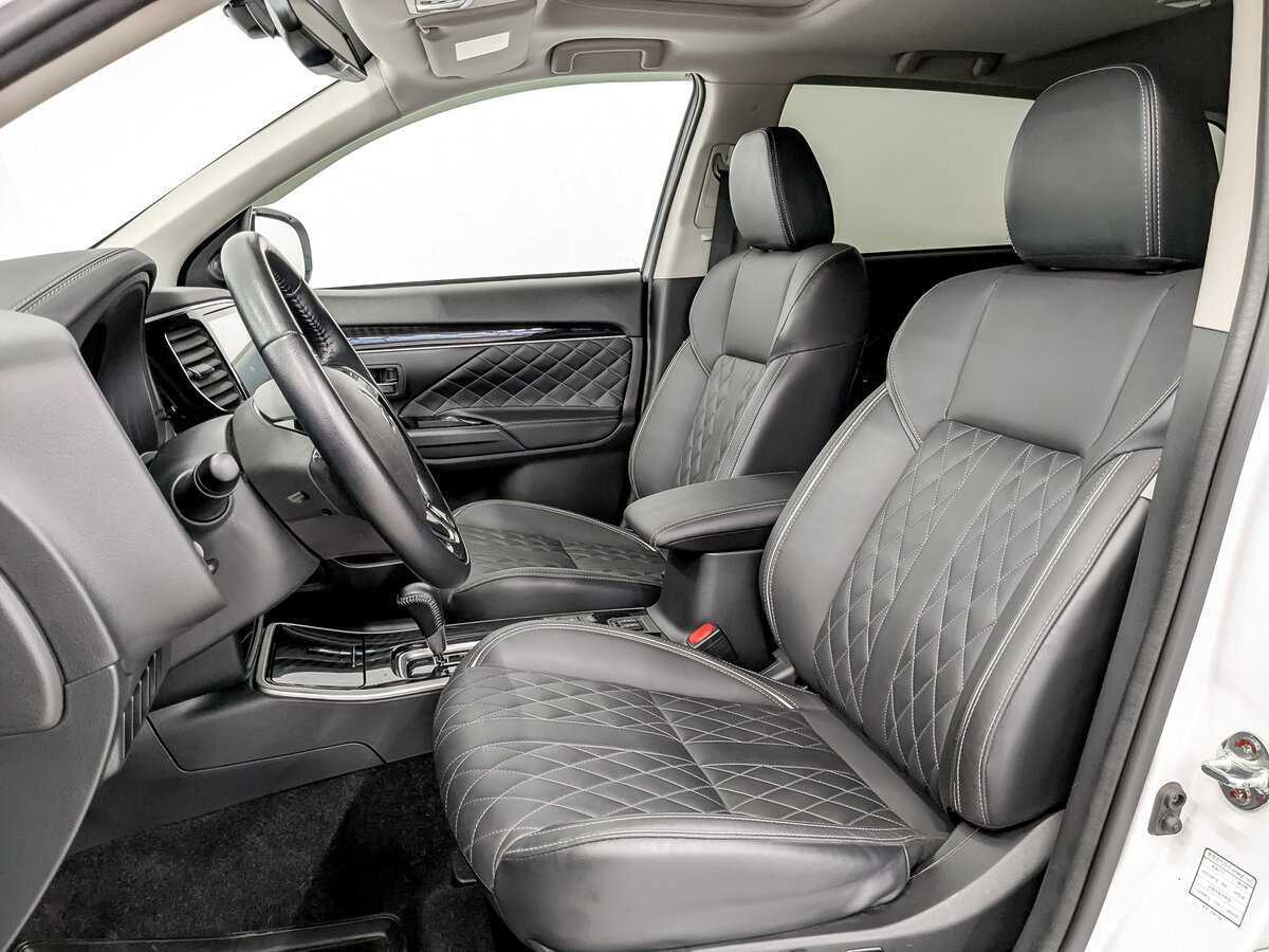 Mitsubishi Outlander 2022 года с пробегом. Фото: #19