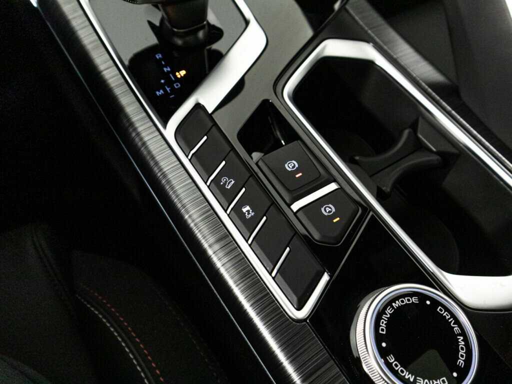 Geely Tugella 2024 года с пробегом. Фото: #18