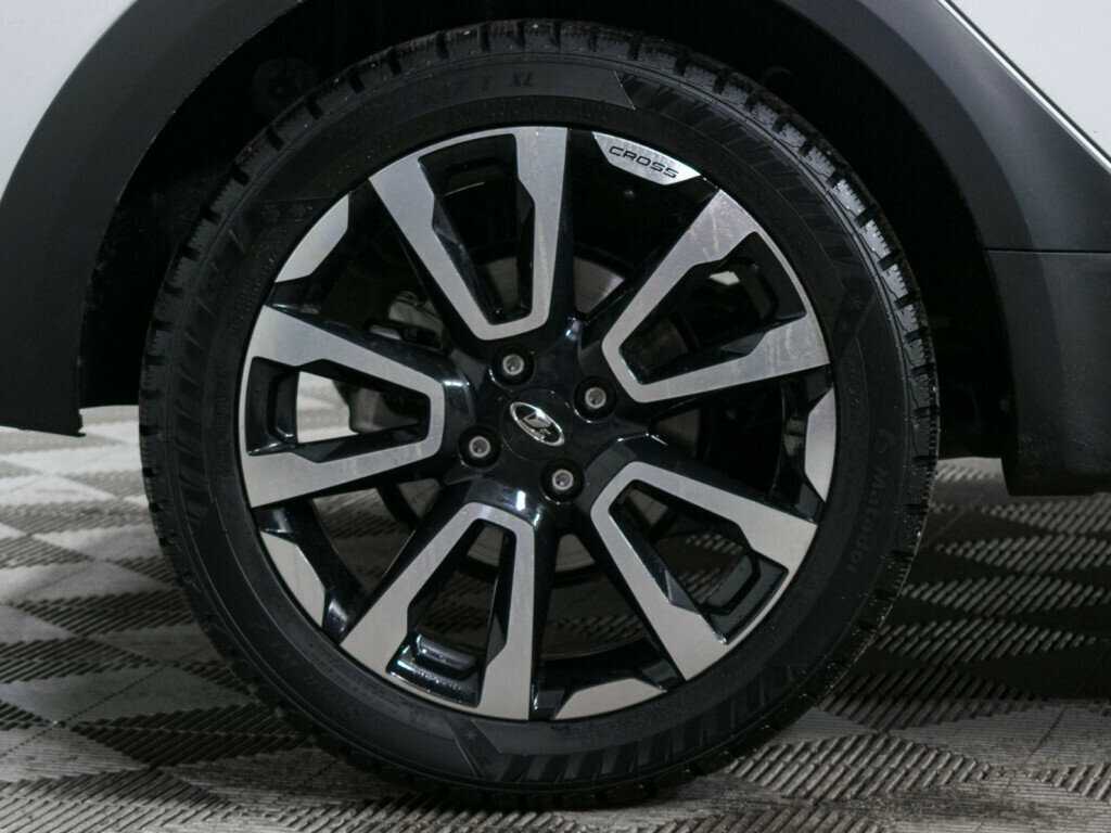 Б/У Лада (ВАЗ) Веста 2023 года. Фото: #14