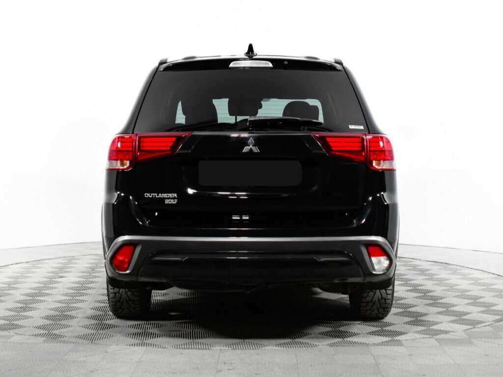 Mitsubishi Outlander 2021 года с пробегом. Фото: #5