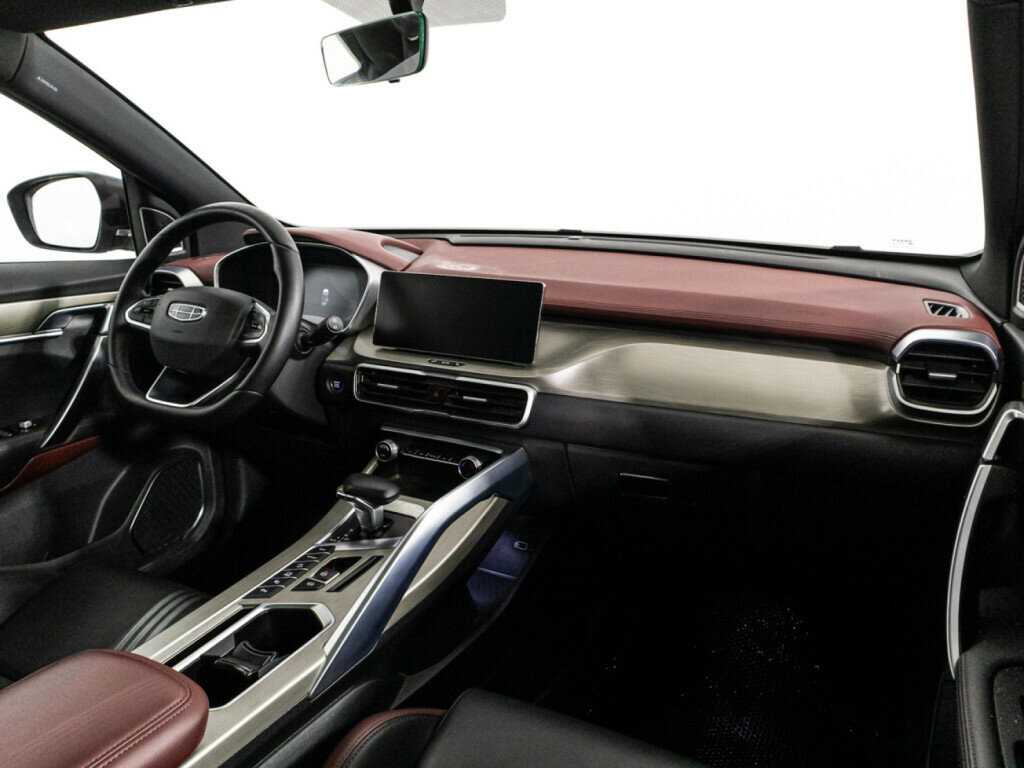 Б/У Джили Кулрэй 2023 года. Фото: #8